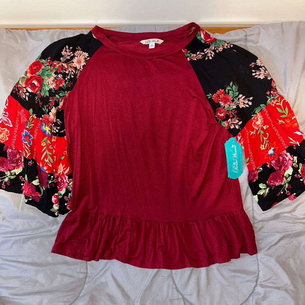 Womens Pioneer Woman shirt